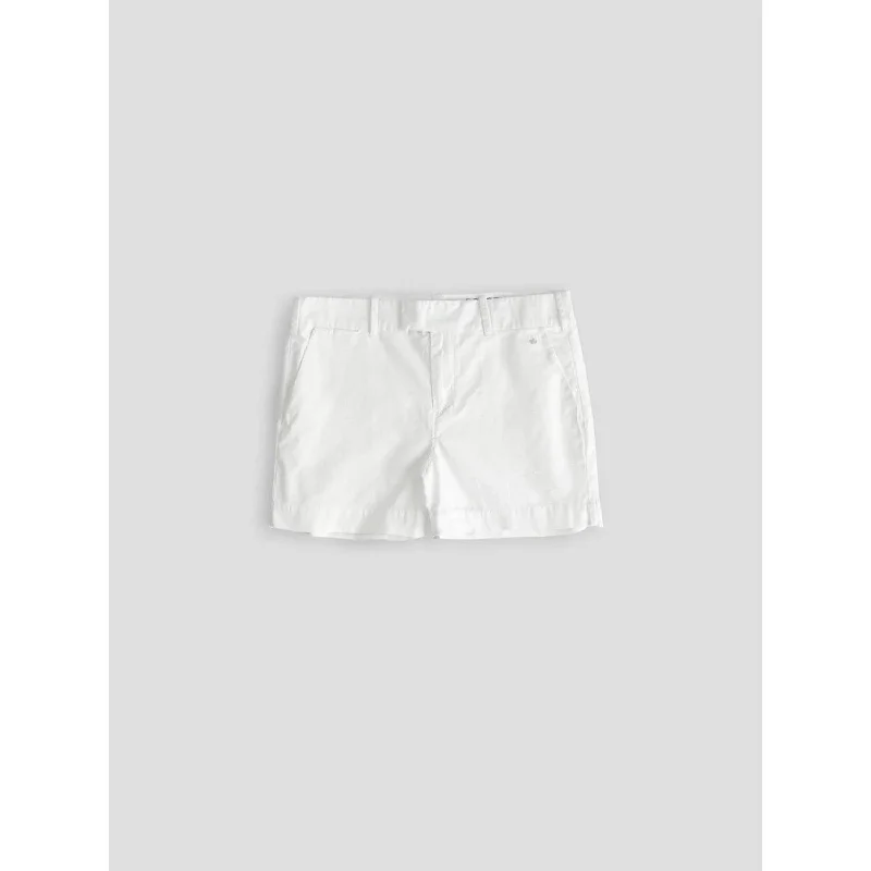 4" Shorts In White