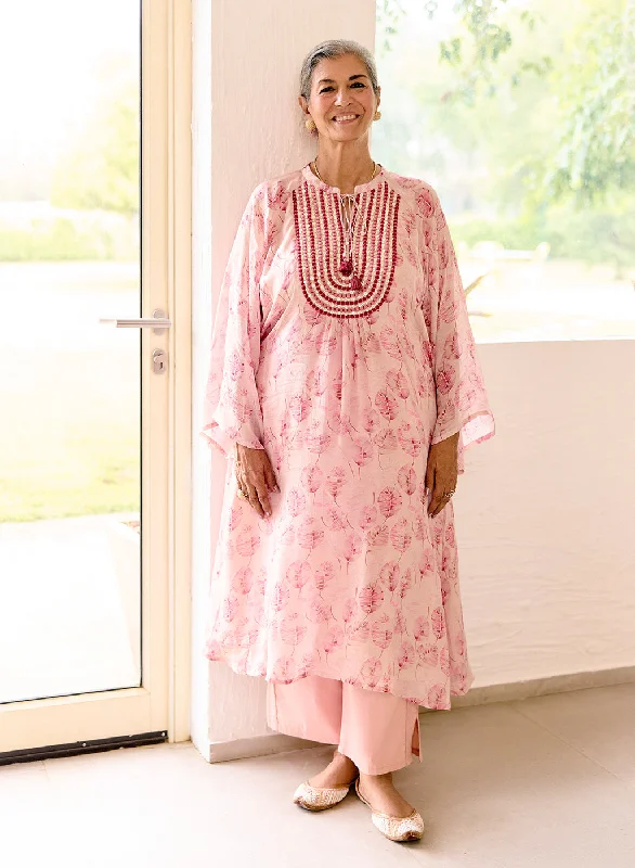 Sana Light Pink Printed Chiffon Embroidered Straight Kurti